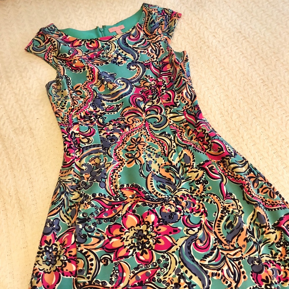 Lilly Pulitzer dress, size small 💗